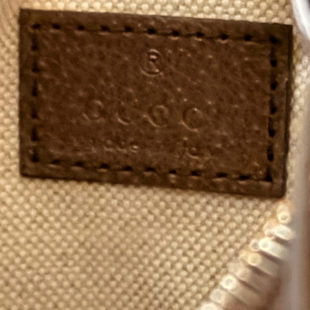 Gucci Attache Small Shoulder Bag In Beige And Ebony Supreme Canvas
Authentic - Picture 6 of 15